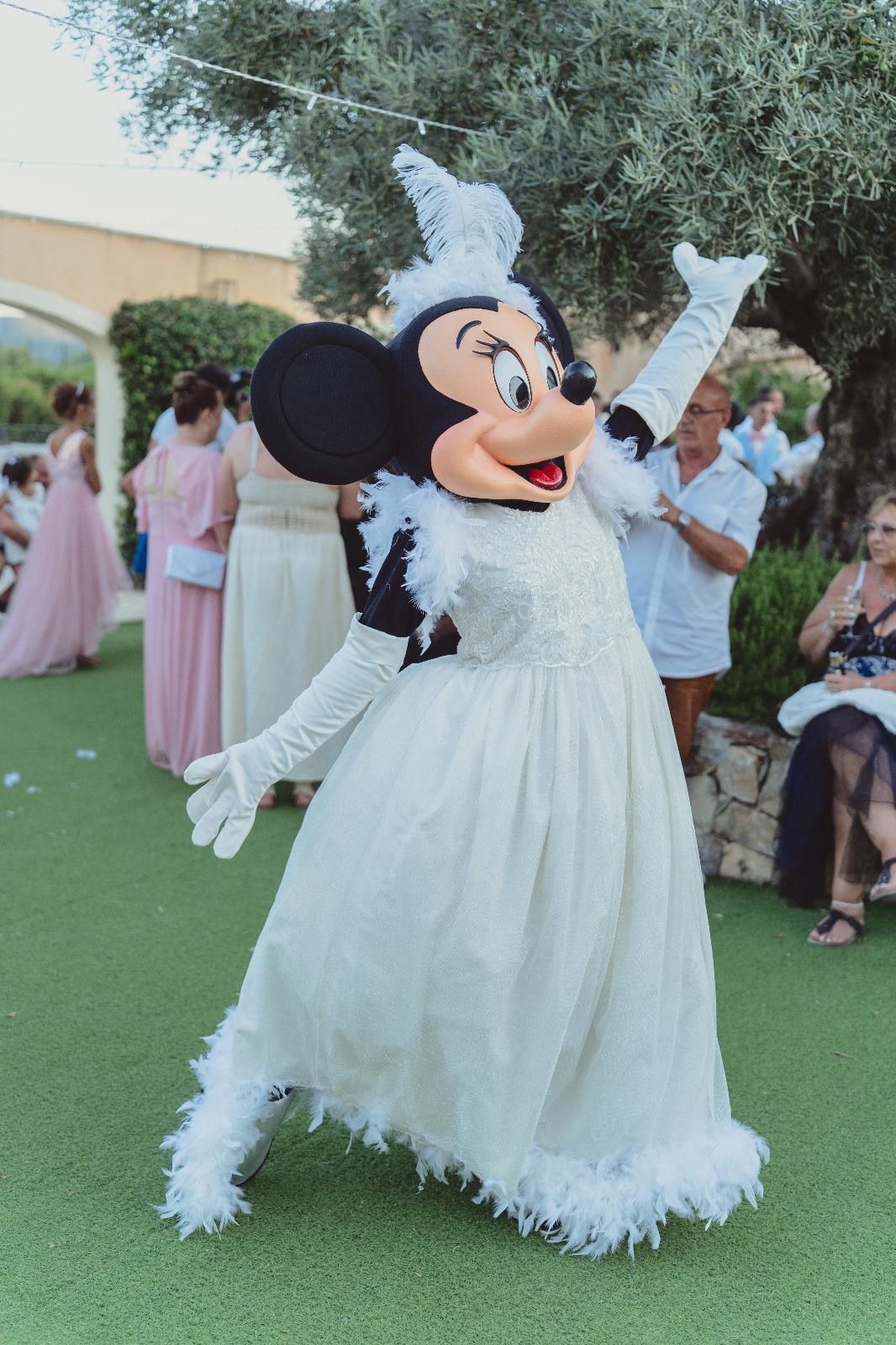 minnie mariage