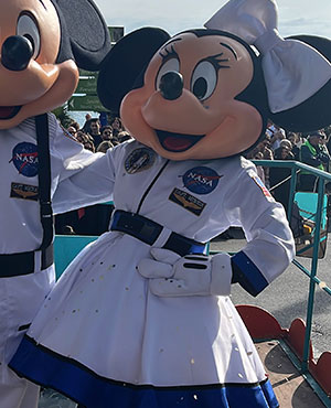 minnie-astronaute